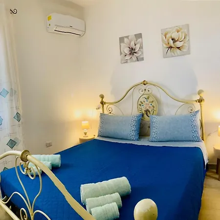 Su Giuali Apartmán *